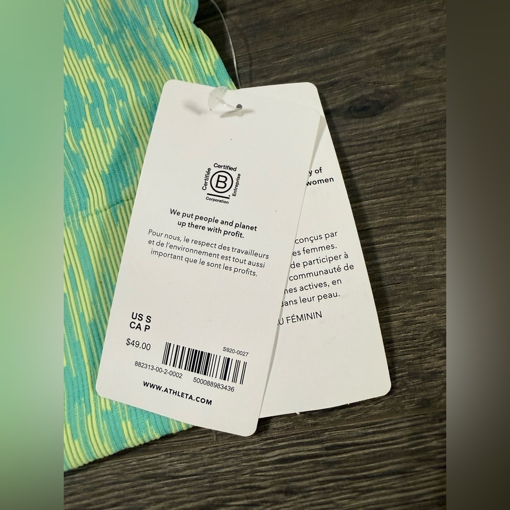 *NWT* Athleta Aurora Seamless Crop Rib Tank in Borealis Green Size M - Picture 5 of 6